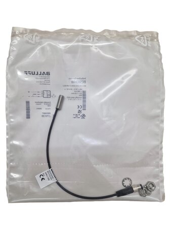 New and sealed Balluff BES034W inductive proximity sensor in original packaging