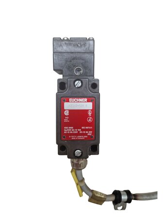 Used EUCHNER NZ1VZ-528 E IP67 safety switch with connected cable