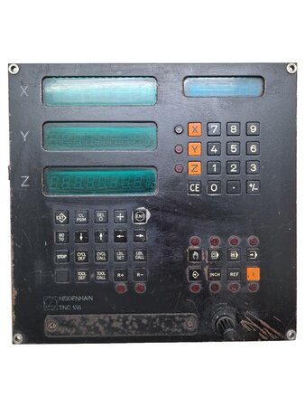 Heidenhain TNC 135 ST C8 CNC control IdNo 217 004-86 front panel