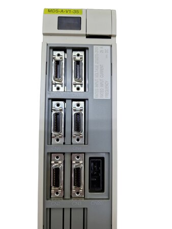 Additional image Front connectors of Mitsubishi MDS-A-V1-35 servo drive unit with CN interfaces